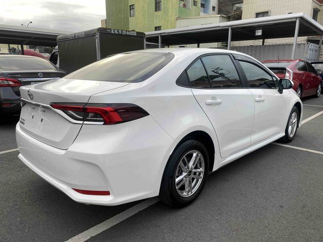 ALTIS 1.8  第5張相片
