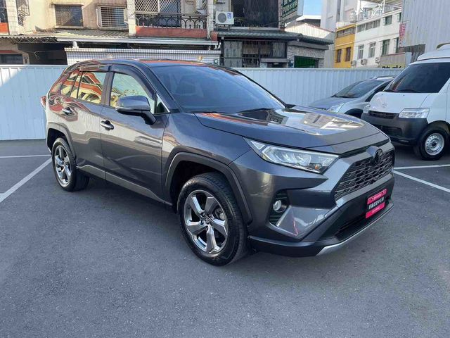 RAV4 2.0  第3張相片
