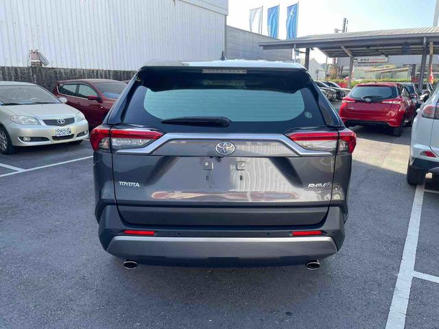 RAV4 2.0  第6張相片