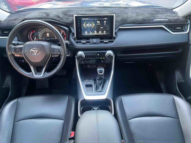 RAV4 2.0  第7張相片