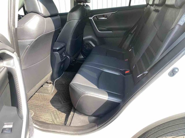 RAV4 2.0  第9張相片