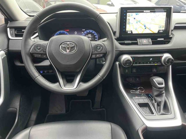 RAV4 2.0  第7張相片