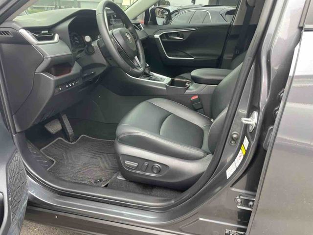 RAV4 2.0  第8張相片