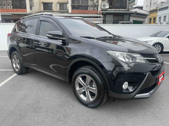 RAV4 2.5  第3張相片