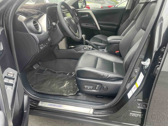 RAV4 2.5  第8張相片