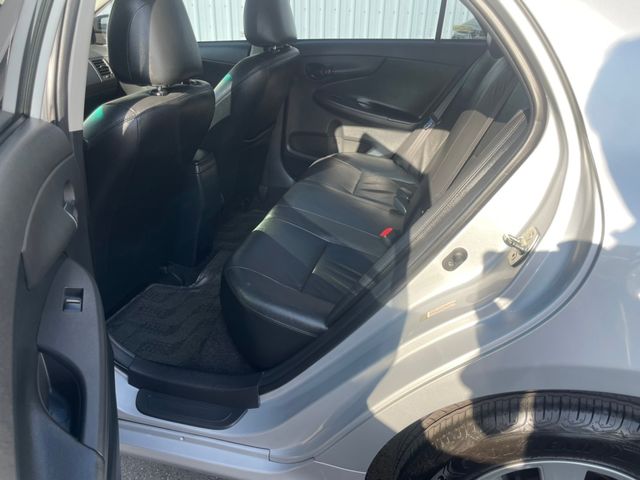 ALTIS 1.8  第9張相片