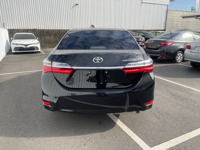 ALTIS 1.8  第6張相片