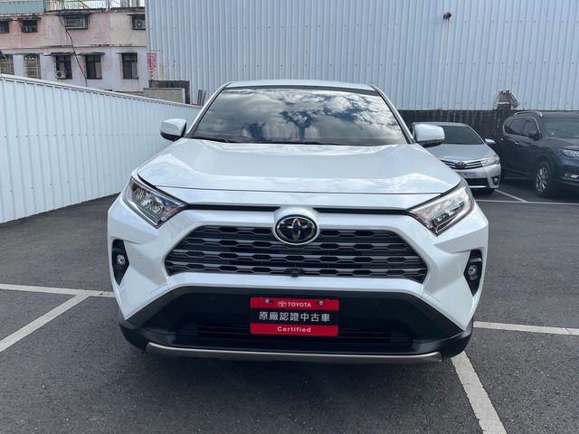 RAV4 2.0  第2張相片