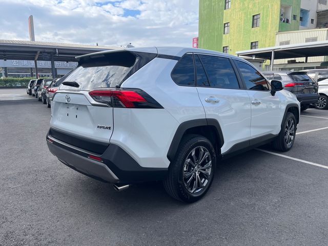 RAV4 2.0  第5張相片