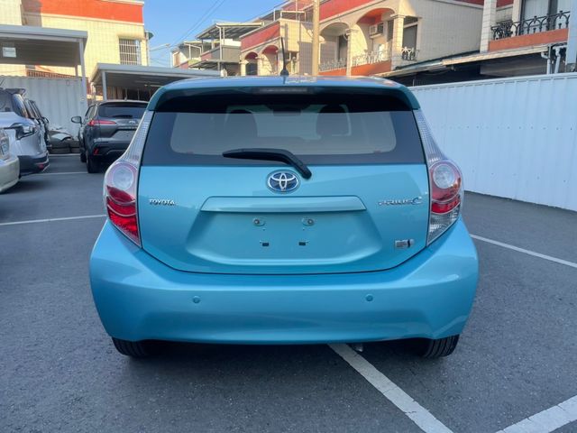 PRIUS C 1.5  第6張相片