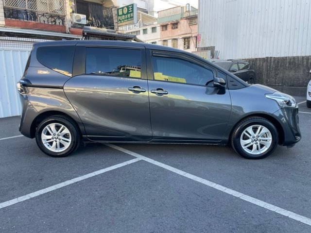 SIENTA 1.8  第4張相片