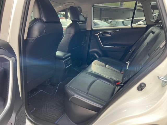 RAV4 2.5 HV  第9張相片