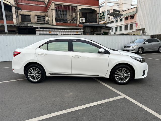 ALTIS 1.8  第4張相片