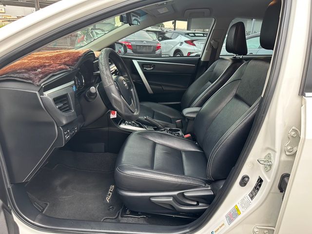 ALTIS 1.8  第8張相片