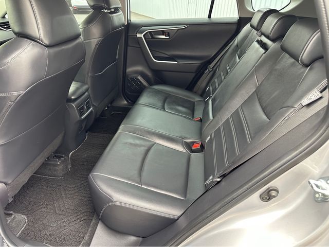 RAV4 2.0  第9張相片