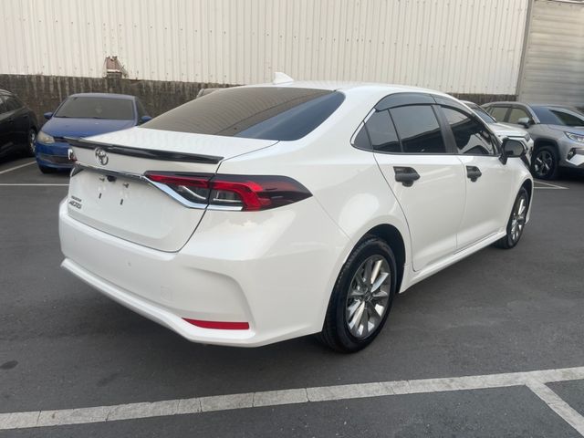 ALTIS 1.8  第7張相片