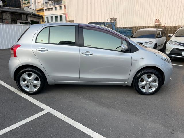 YARIS 1.5  第4張相片