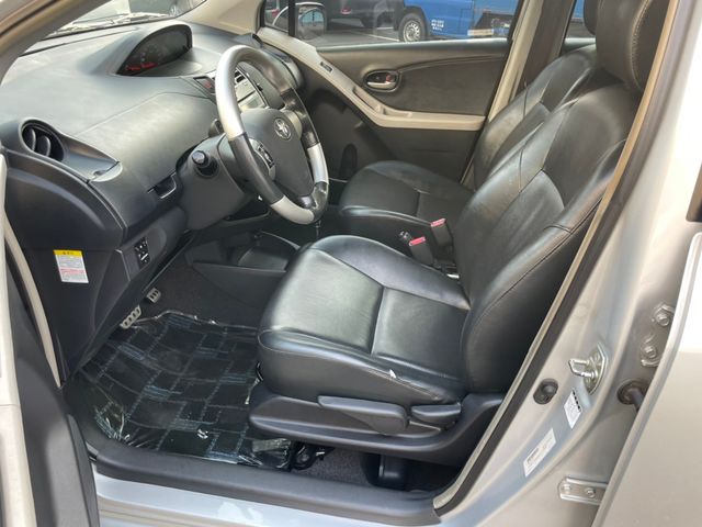YARIS 1.5  第8張相片