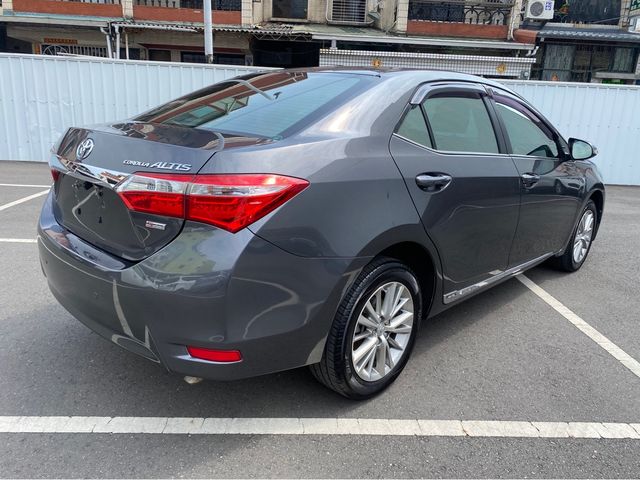 ALTIS 1.8  第5張相片