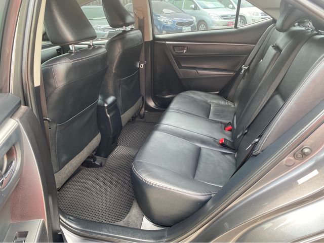 ALTIS 1.8  第8張相片