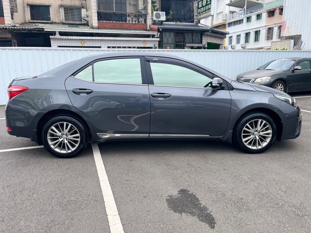 ALTIS 1.8  第4張相片