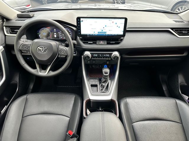 RAV4 2.0  第7張相片