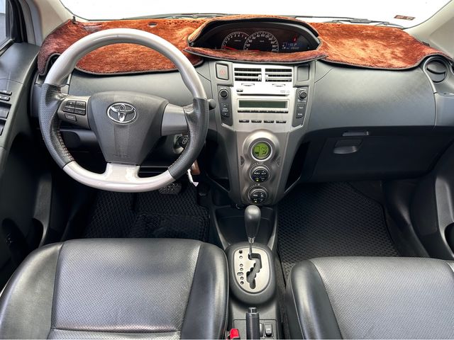 YARIS 1.5  第7張相片
