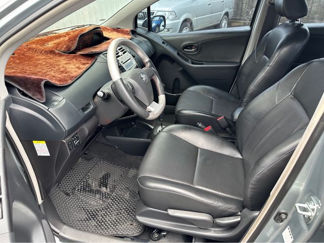 YARIS 1.5  第8張相片
