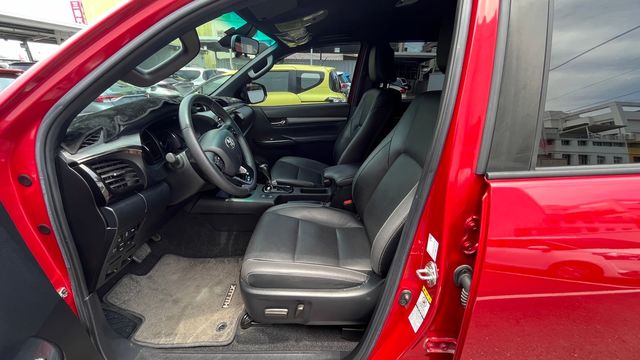 HILUX  第8張相片