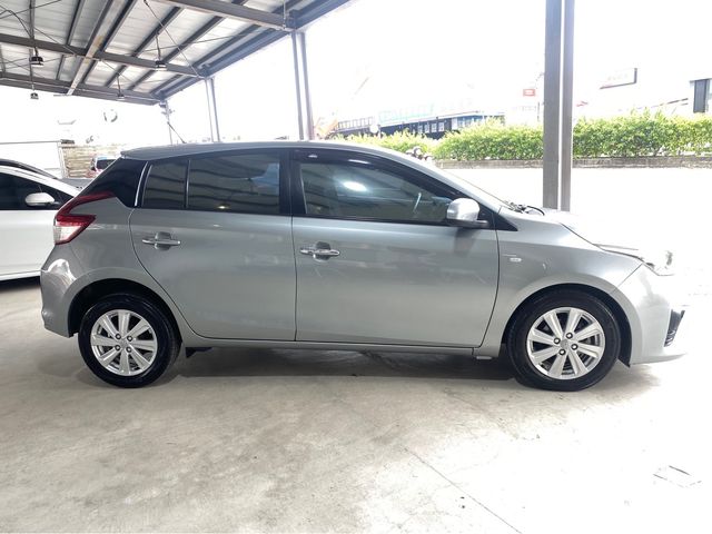 YARIS 1.5  第4張相片