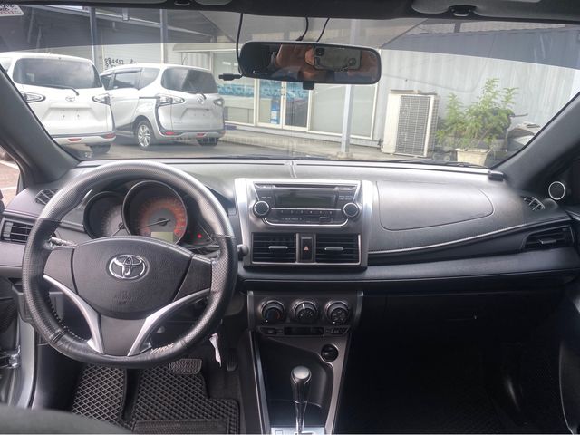 YARIS 1.5  第9張相片