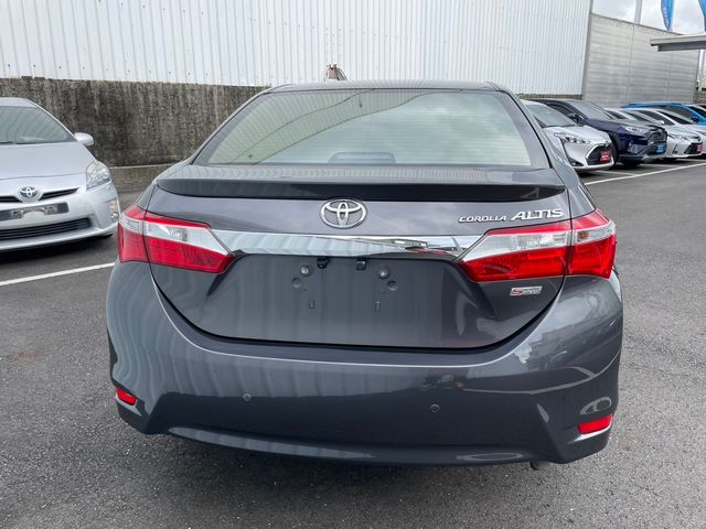 ALTIS 1.8  第6張相片