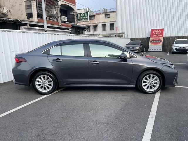 ALTIS 1.8  第4張相片