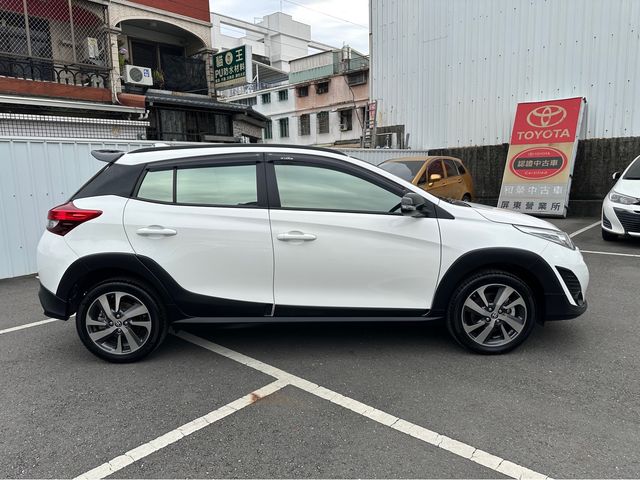 YARIS 1.5  第4張相片