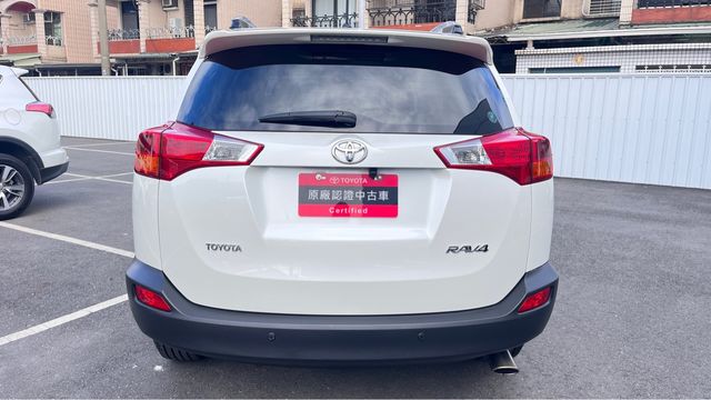 RAV4 2.5  第6張相片