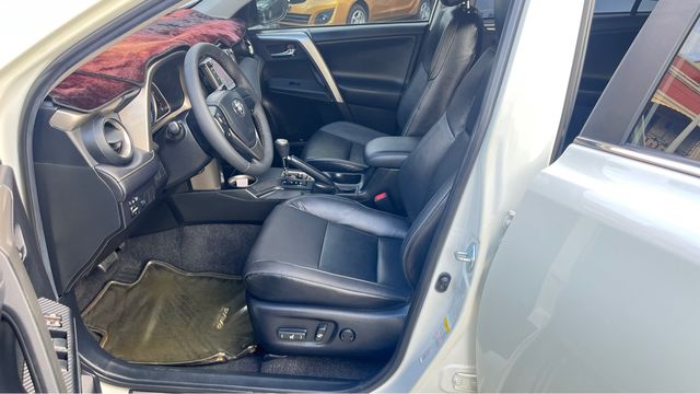 RAV4 2.5  第7張相片