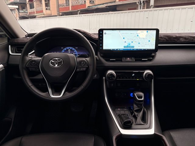 RAV4 2.0  第7張相片