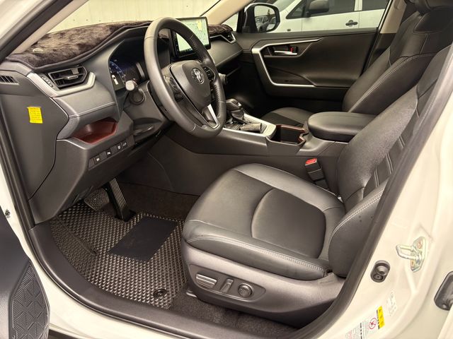 RAV4 2.0  第10張相片