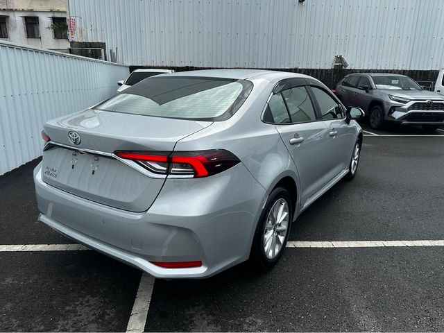 ALTIS 1.8  第5張相片