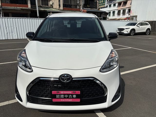 SIENTA 1.8  第2張相片