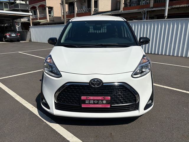 SIENTA 1.8  第2張相片