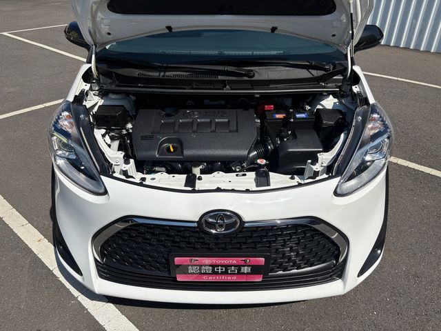 SIENTA 1.8  第10張相片