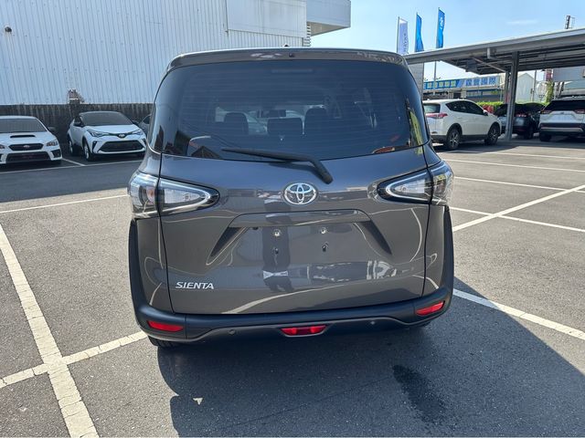 SIENTA 1.8  第6張相片