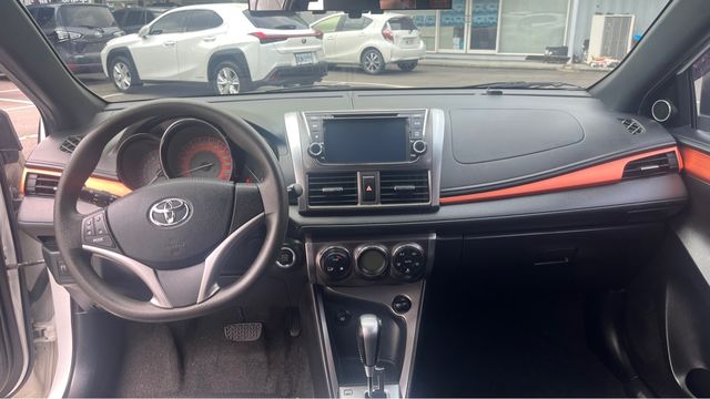 YARIS 1.5  第9張相片