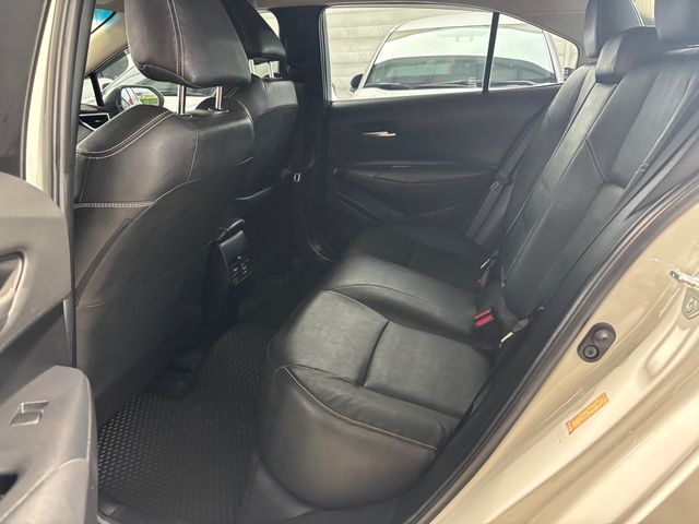 ALTIS 1.8  第9張相片