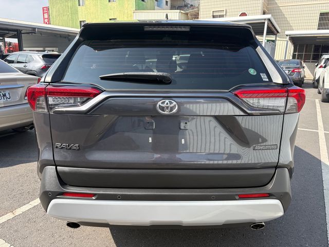 RAV4 2.0  第6張相片