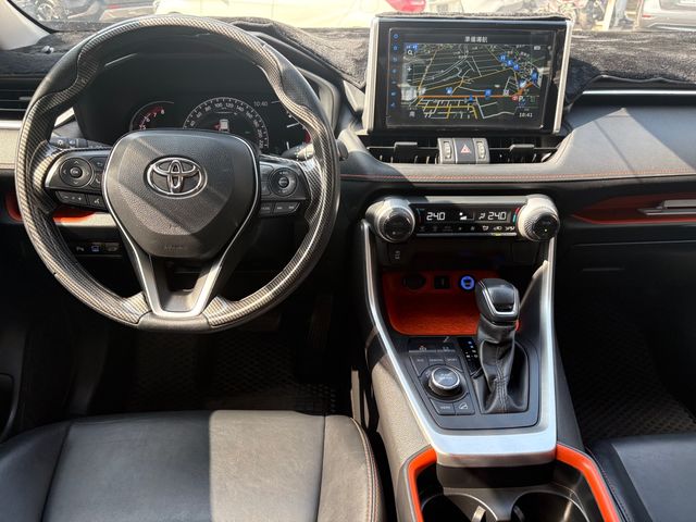 RAV4 2.0  第7張相片