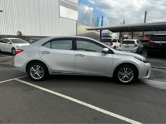 ALTIS 1.8  第4張相片