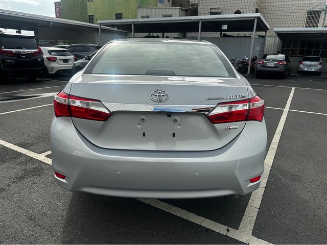 ALTIS 1.8  第6張相片