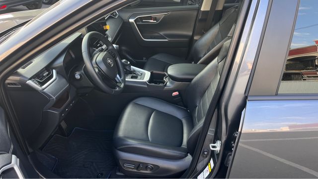 RAV4 2.5 HV  第7張相片